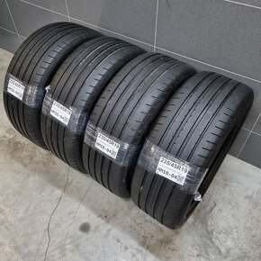 Letné pneumatiky 235/45 R19 GOODYEAR DOT3720 - 2