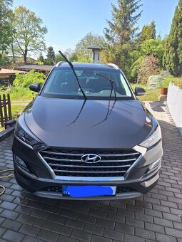 Hyundai Tucson - 2