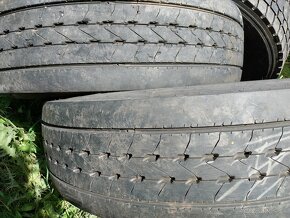 Pneu 315/80R22,5 - 2