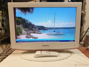 22"  LCD  TV  SAMSUNG - 2