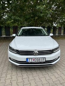 Volkswagen Passat Variant 2.0 TDI BMT Highline - 2