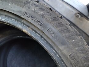 Predám zanovne zimné pneumatiky Matador 225/40 r18 - 2