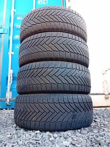 205/45R17 Zánovné zimné pneumatiky Michelin - 2