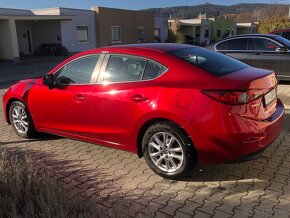 Mazda 3 sedan, benzín 2.0L, 2015 - 2