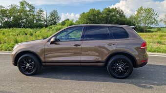 Volkswagen TOUAREG 3.0 TDI Exclusive - 2