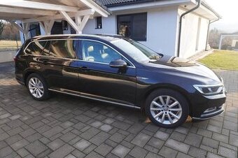 Volkswagen Passat Variant 2.0 TDI 190k BMT Highline 4MOTION - 2