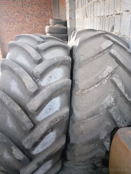 Pneumatiky 500/85 R24 - 2