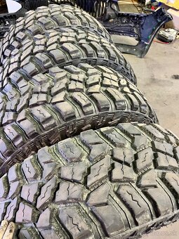 COOPER Discoverer STT PRO 285/70 R17 - 2