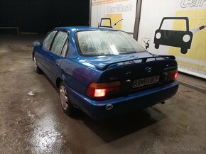 Toyota Corolla 1.3 55kw benzín - 2