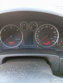 Audi A6 combi 2,5 TDI Avant C5 132kw - 2