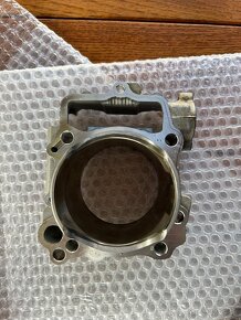 Original valec Yamaha YZF 250 2021 - 2