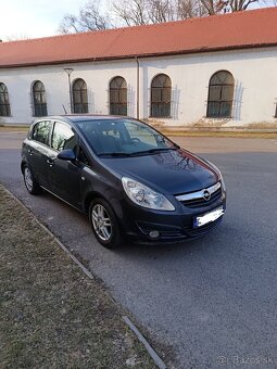 Opel Corsa 1.2 16V 63kw 2010 Plná Výbava - 2