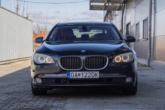 BMW Rad 7 - 730d - 2