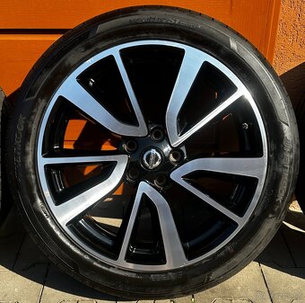 5x114,3 R19 7J ET40 Nissan Qashqai / X-trail + 225/45 R19 - 2