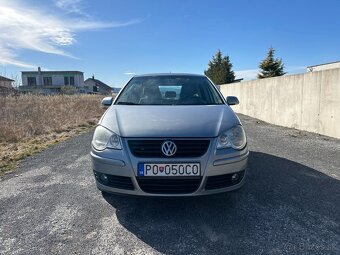 Volkswagen Polo - 2