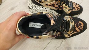 STEVE MADDEN 36 - 2