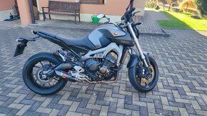 Yamaha MT 09 - 2