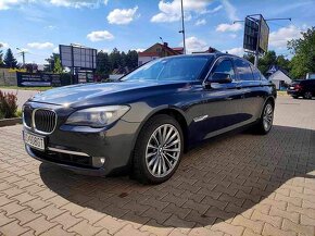 BMW 740D F01 - 2