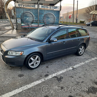 Volvo V50, 1,6 HDi, 80 kw, r.v. 2010 - 2