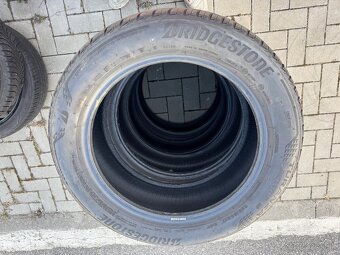 225/50R17 Bridgestone - 2