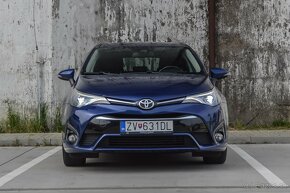 Toyota Avensis Combi 2.0 D-4D S&S Executive, model 2018 - 2