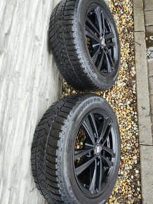 5x112 R16 Seat Pirelli 205/60R16 - 2