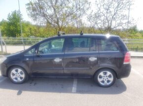 OPEL ZAFIRA B..1,8isport van..7 miest - 2