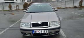 Predám Škoda Octavia TOUR 1.6 benzín r.v.2008 - 2