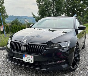 Škoda superb combi 3 2.0 tdi 110kw sportline DSG blackpacket - 2