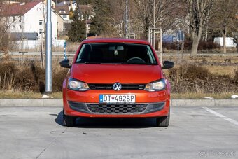 Volkswagen Polo - 2