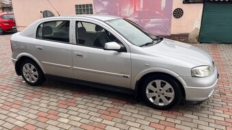 Opel Astra G - 2