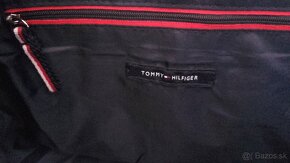 Športová taška zn. Tommy Hilfiger - 2