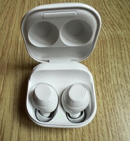 Samsung Galaxy Buds FE BIELE + STUPLE /SUPER CENA/ - 2