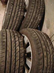 4ks alu disky orig. VW 5x112 R17 pneu 235/45 R17 5mm - 2