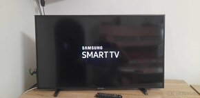 Predám 4K LED Ultra HD SMART SAMSUNG UE40NU7182U - 2