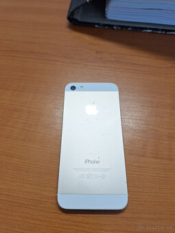 iPhone 5S Gold - 2