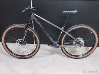 KTM myroon - 2