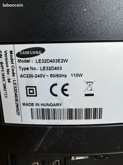 32" LCD TV "Samsung LE32D403E2W"na stojane "STELL HSO 4800" - 2