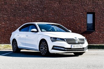 Škoda Superb 2.0 TDI SCR L&K 4x4 DSG, WEBASTO, Matrix-Led - 2