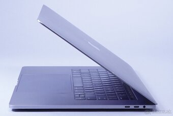 ZÁRUKA/MacbookPro 15.4" TB/I7 2.6GHZ/16GB RAM/256GB SSD/CZ - 2