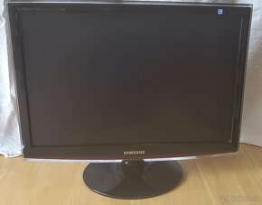 22" monitor Samsung T220 - 2