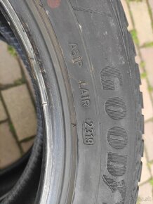 Goodyear 235/50R18 celoročné - 2