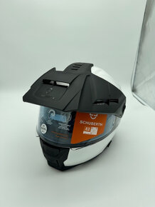 Helma Schuberth E2 velkost 65 - 2