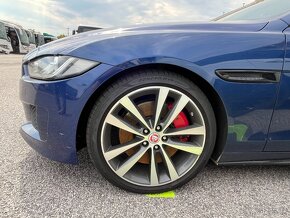 Jaguar XE S 3.0 V6, 250 kW atmosférický motor bez turba - 2