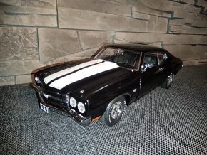 1:18 Chevrolet Chevelle SS Acme - 2