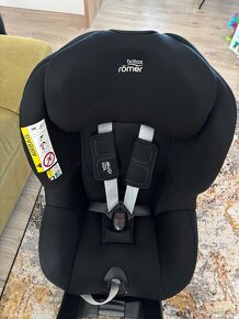 Autosedačka Britax romer Dualfix M i-size - 2