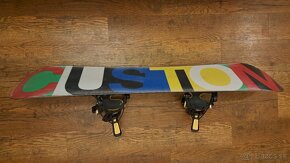 Predám snowboard Burton Custom 132 - 2