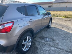 NISSAN QASHQAI - 2