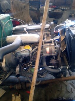 Motor 2.2d Kia besta - 2