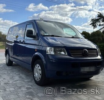 Predám dodávku Volkswagen Transporter T5 1,9tdi 9 miestnu - 2